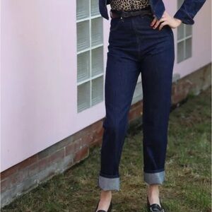 NWT - "Soo Z Q" Blue Jeans by Freddies of Pinewood  - Size 28 (length altered)